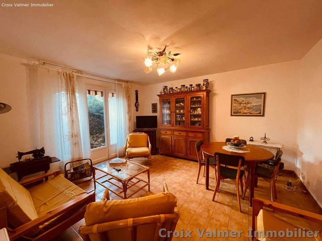 APPARTEMENT DE 3 PIÈCES D'ENVIRON 75 M² EN REZ DE JARDIN