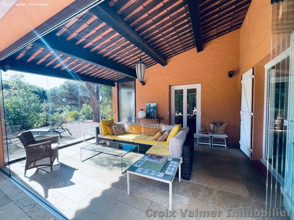 MAS DE 5 PIÈCES À LA BAIE VALMER GIGARO