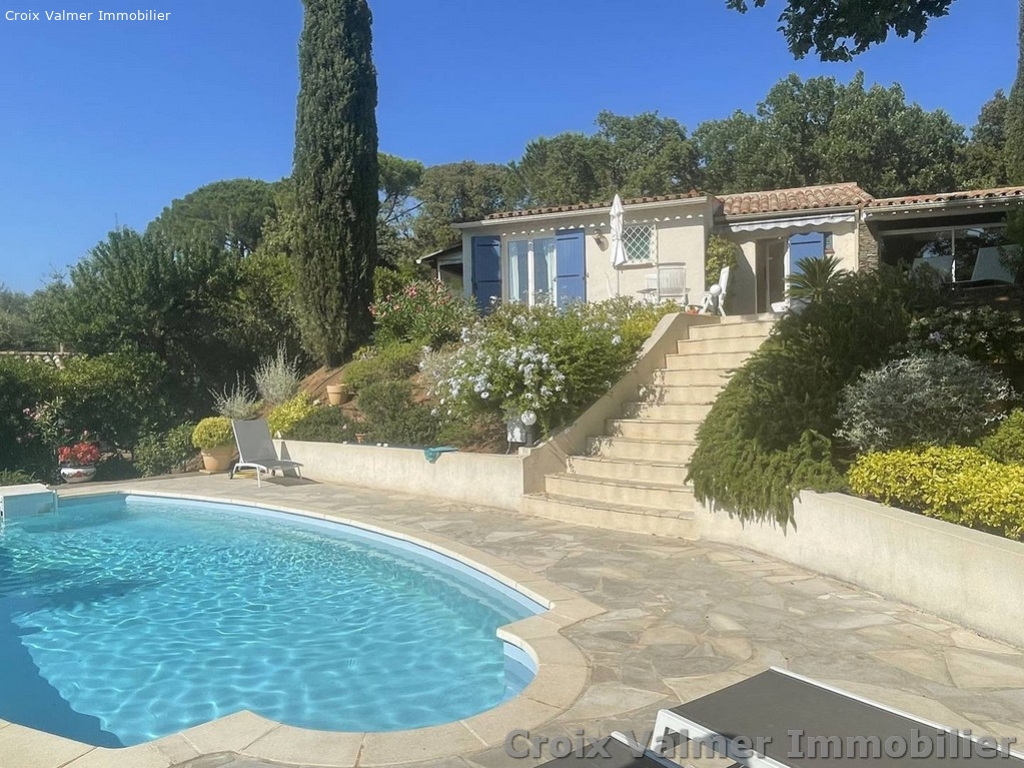 VILLA AVEC PISCINE POUR 6 PERSONNES - PROXIMITÉ DE LA PLAGE